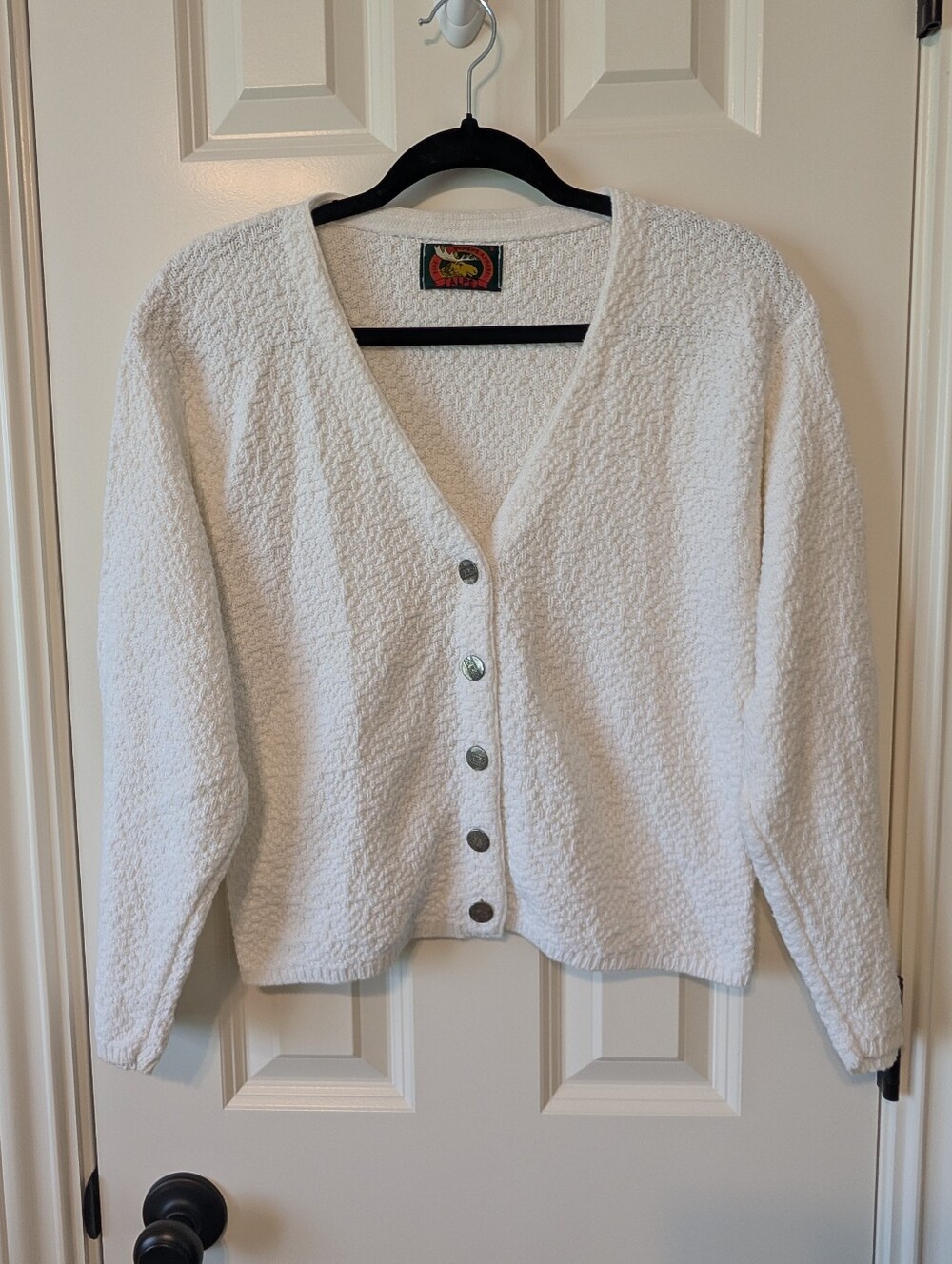 Vintage Alps Women’s Cream Textured Cardigan Sweater Size Small Metal Buttons